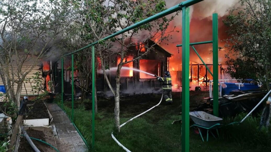 В Подмосковье после атаки БПЛА повреждены три дома