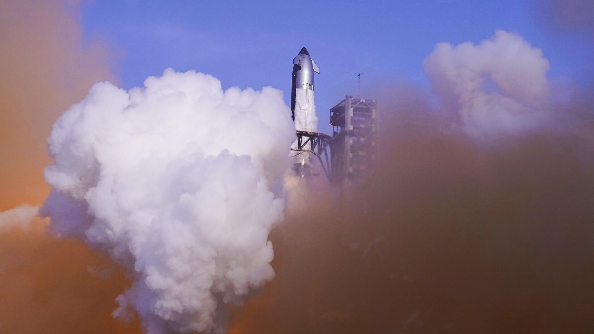 Пуск ракеты Starship американской компании SpaceX в Техасе. 27 мая 2025 - РИА Новости, 1920, 28.05.2025