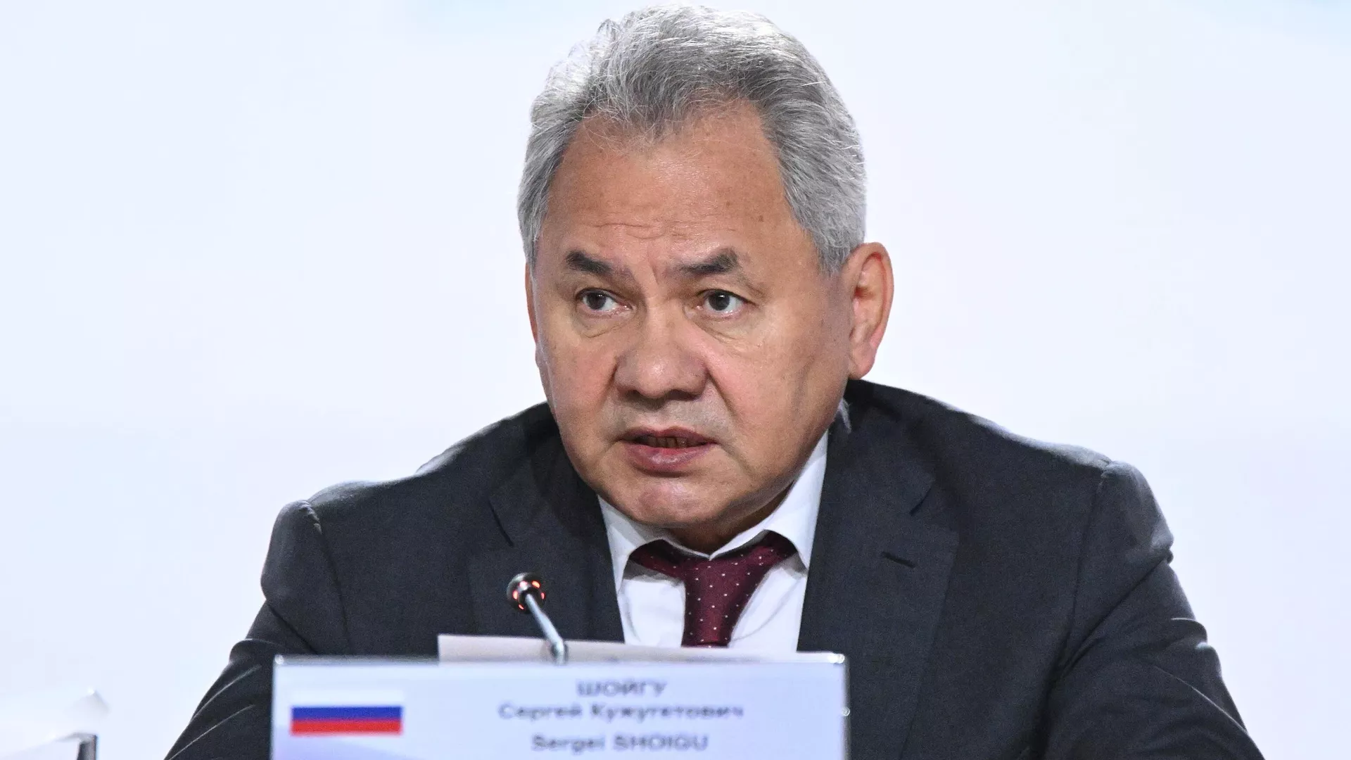 Секретарь Совета безопасности РФ Сергей Шойгу во время открытия Международной встречи по безопасности - РИА Новости, 1920, 28.05.2025