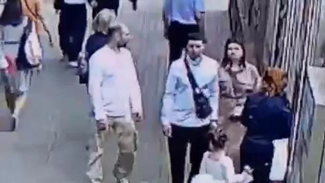 Мужчина попытался отравить животных в Московском зоопарке, подбросив в вольеры таблетки неизвестного происхождения