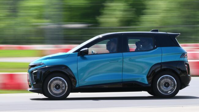 Электромобиль Атом