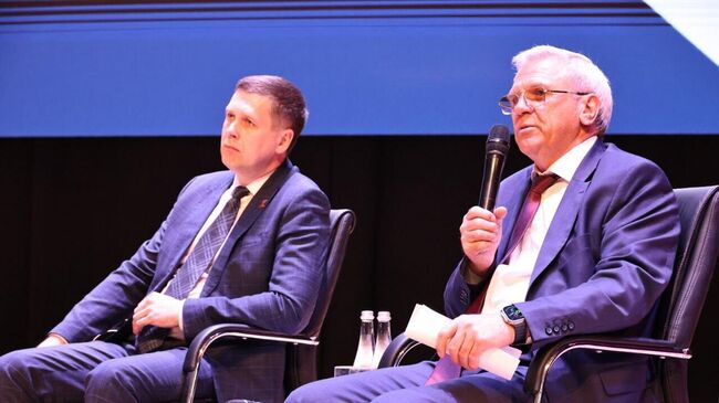 Председатель законодательного собрания Нижегородской области, председатель Ассоциации представительных органов МСУ Евгений Люлин