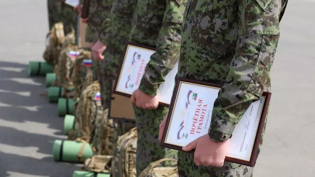 Председатель Белгородской областной Думы Юрий Клепиков поздравил личный состав погранслужбы с профессиональным праздником
