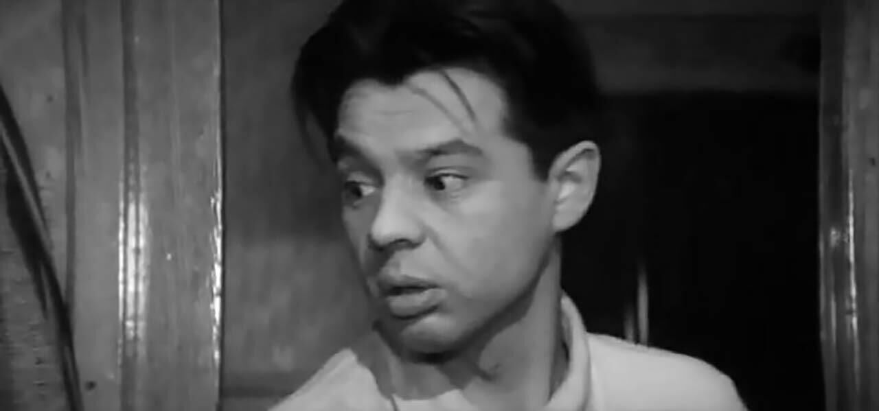 Раднэр Муратов в кадре фильма Золотой теленок Раднэр Муратов в кадре фильма Золотой теленок - РИА Новости, 1920, 28.05.2025