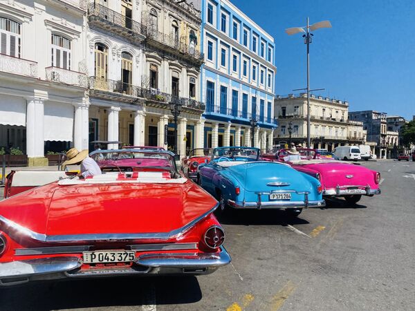 Ретроавтомобили в Гаване Ретроавтомобили в Гаване