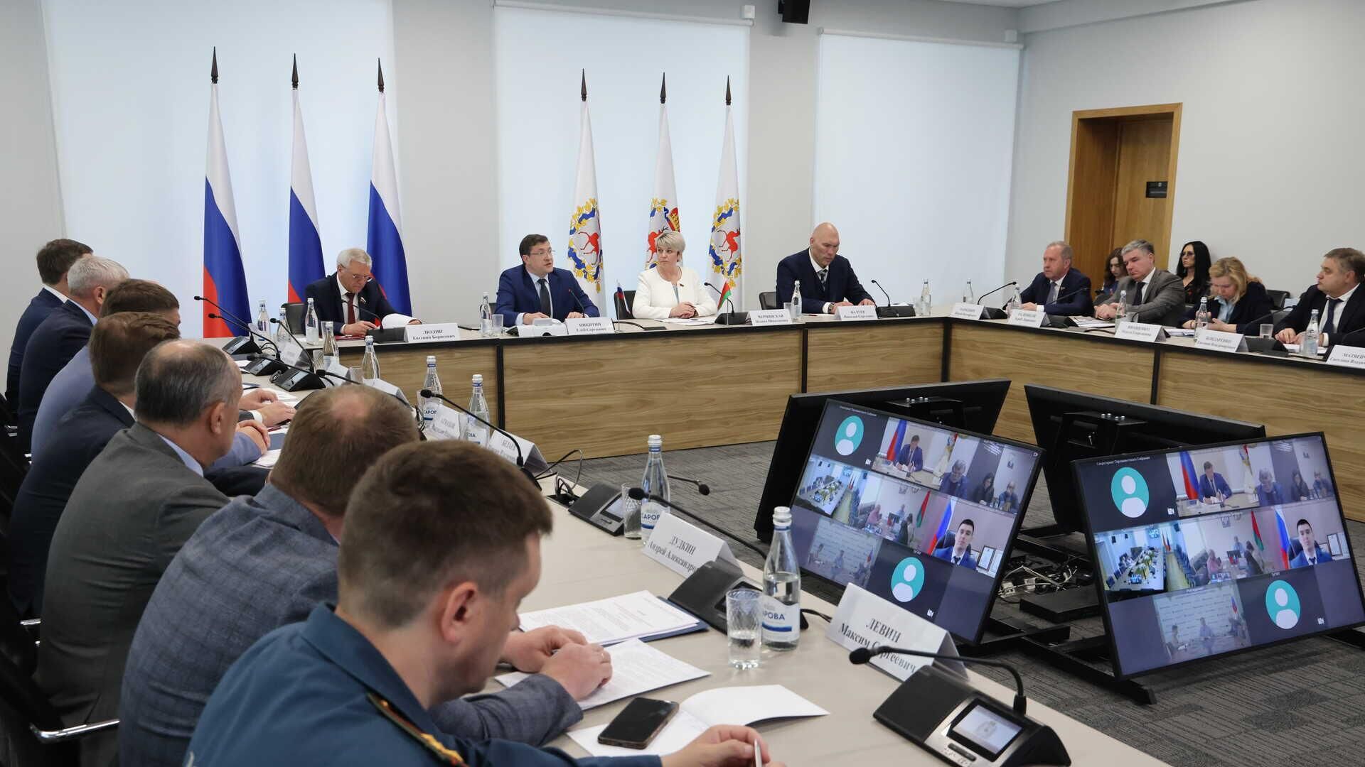 Заседание Комиссии Парламентского Собрания по природным ресурсам, экологии и охране окружающей среды в Нижнем Новгороде - РИА Новости, 1920, 28.05.2025