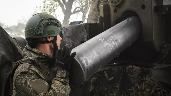 Боевая работа расчета пушки 2С5 Гиацинт-С группировки войск Центр на Красноармейском направлении СВО