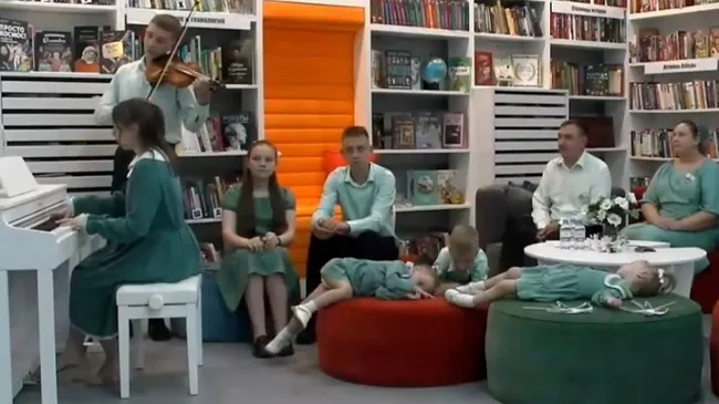Небольшой музыкальный номер на встрече с Путиным