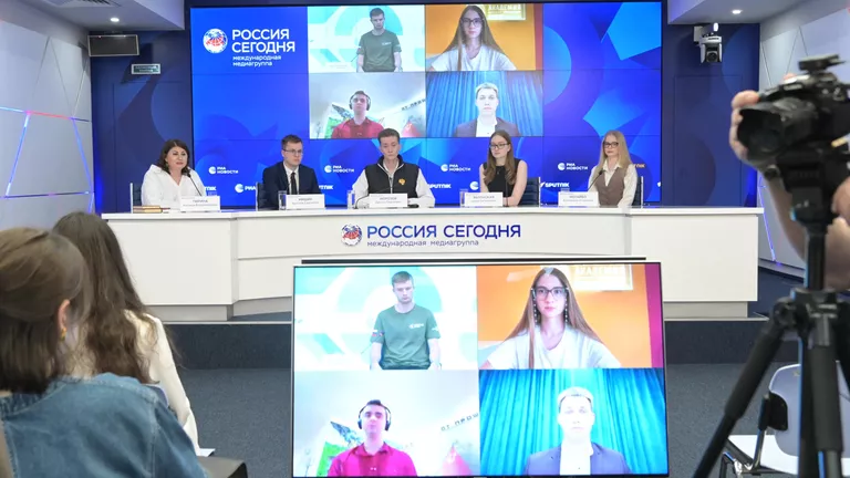 Видеомост по итогам просветительского проекта Освобождение. Путь к Победе Видеомост по итогам просветительского проекта Освобождение. Путь к Победе