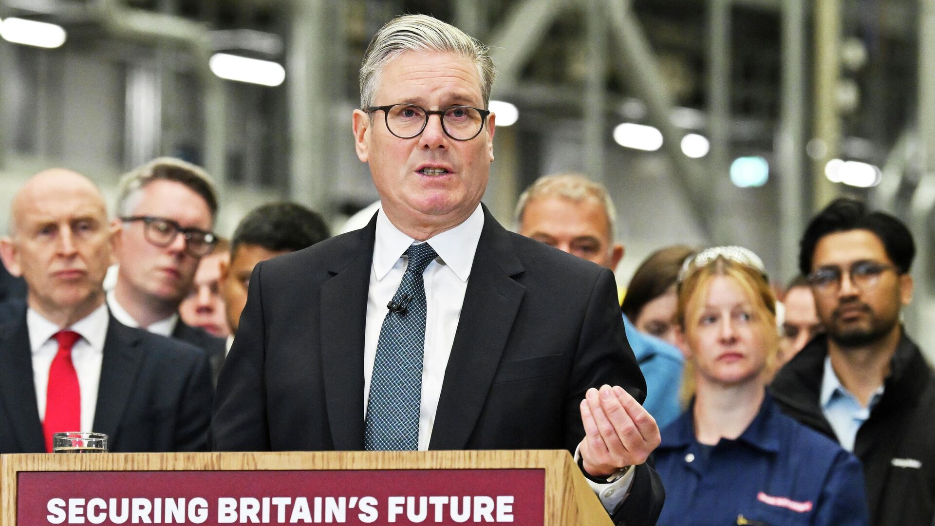 Премьер-министр Великобритании Кир Стармер на пресс-конференции в Глазго. 2 июня 2025 года - РИА Новости, 1920, 02.06.2025