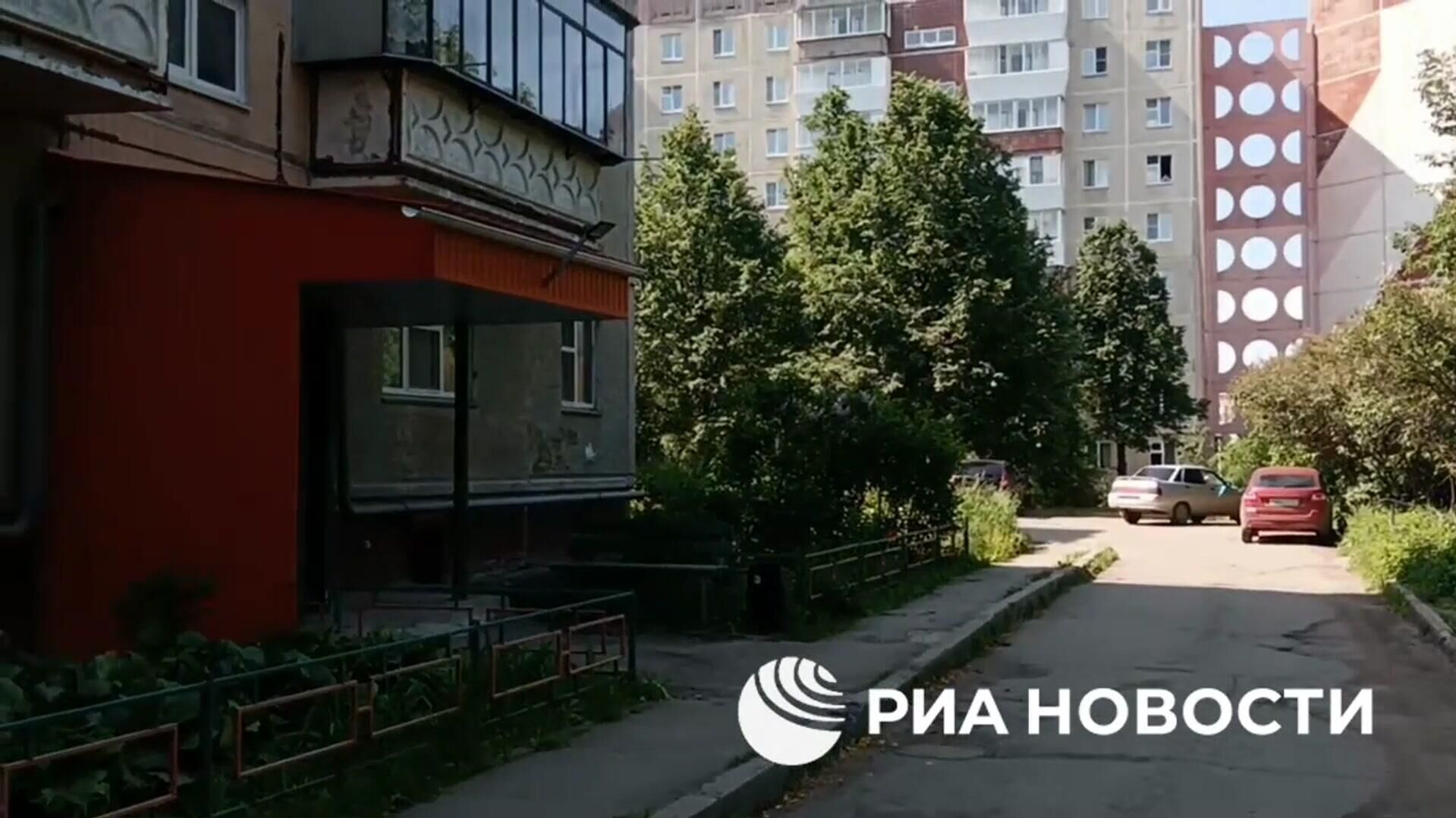 Бабушка возможного причастного к атаке БПЛА в Иркутской области не знает, где он - РИА Новости, 1920, 04.06.2025