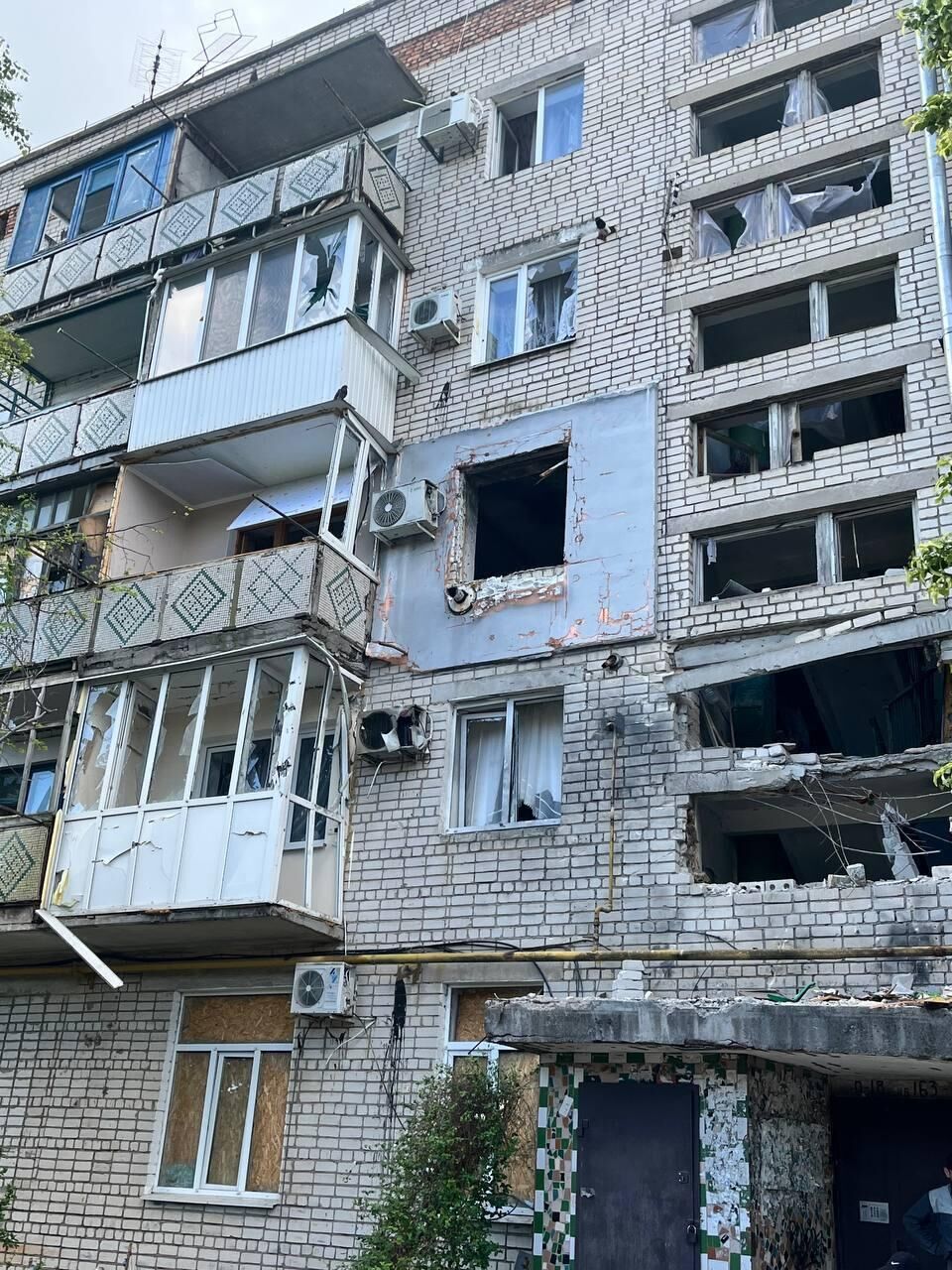 Последствия удара ВСУ по городу Алешки Последствия удара ВСУ по городу Алешки - РИА Новости, 1920, 04.06.2025