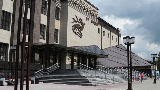 Здание Национального музея имени Андрея Анохина в Республике Алтай Здание Национального музея имени Андрея Анохина в Республике Алтай