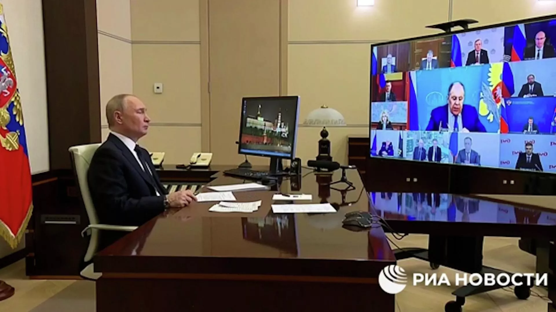 Полное видео заявлений Лаврова и Мединского о переговорах в Стамбуле - РИА Новости, 1920, 04.06.2025