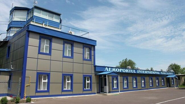 Здание аэропорта в Маркулештах