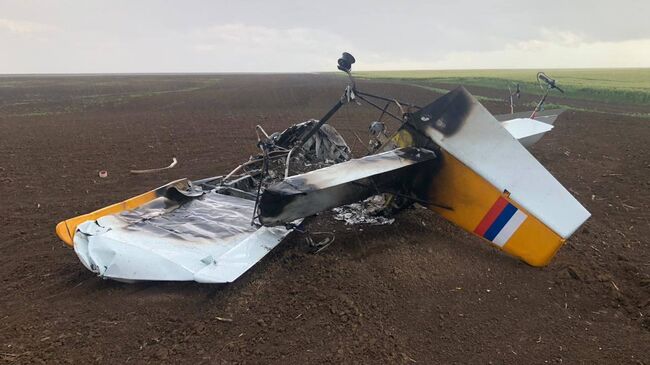 На месте жесткой посадки самолета в Саратовской области