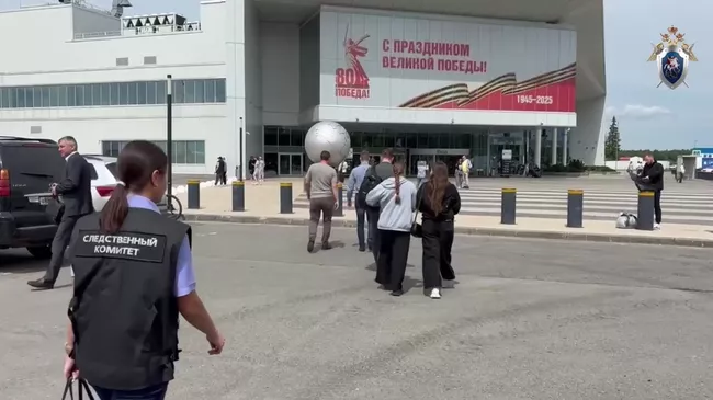 Задержание сотрудников полиции по делу об организации незаконной миграции