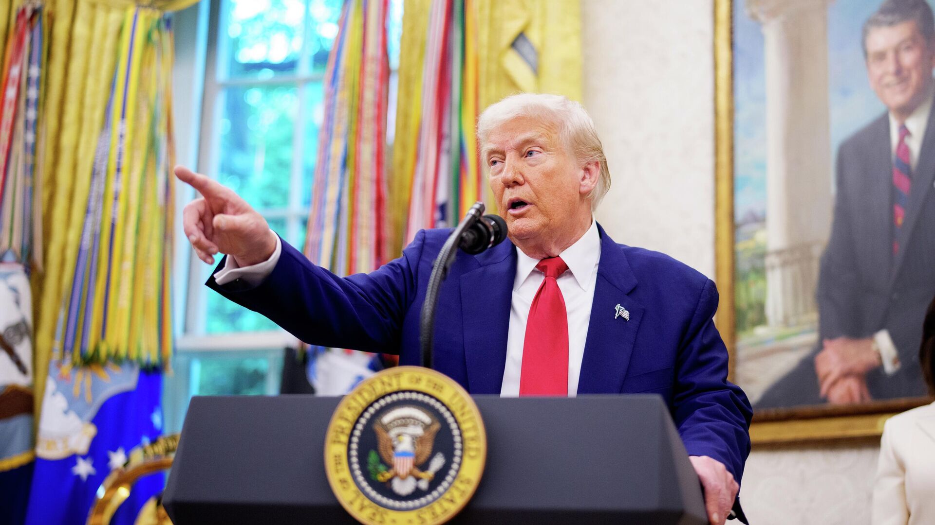 Президент США Дональд Трамп - РИА Новости, 1920, 10.06.2025