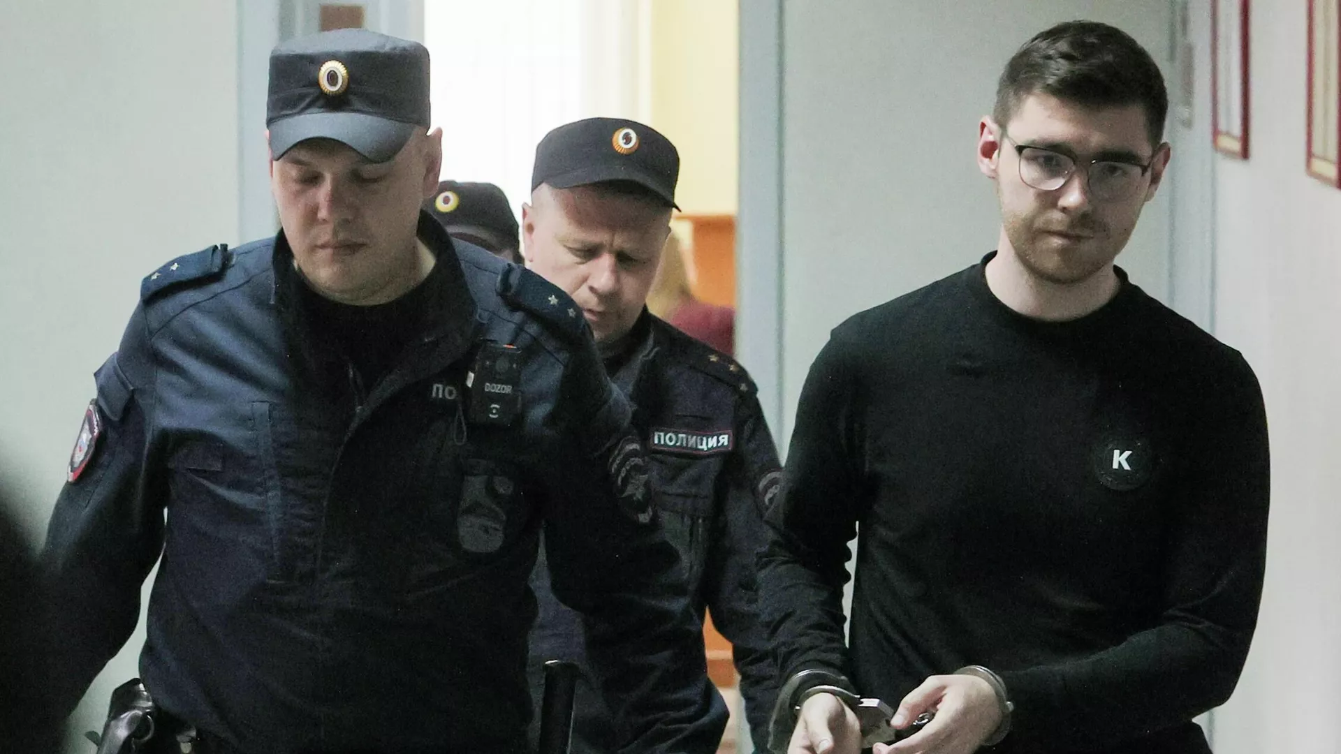 Редактор свердловской редакции URA.RU Денис Аллаяров в суде. 6 июня 2025 - РИА Новости, 1920, 06.06.2025