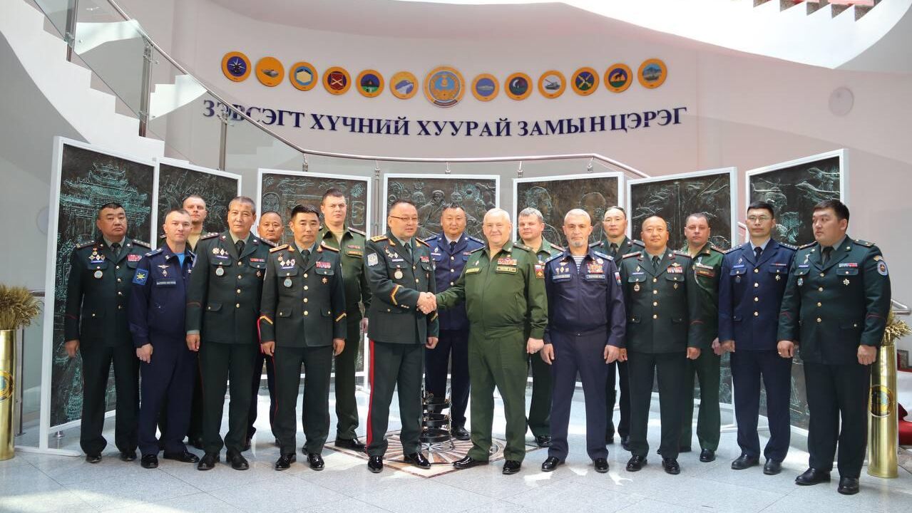 Россия и Монголия провели вторую конференцию по совместным учениям Селенга-2025 Россия и Монголия провели вторую конференцию по совместным учениям Селенга-2025 - РИА Новости, 1920, 07.06.2025