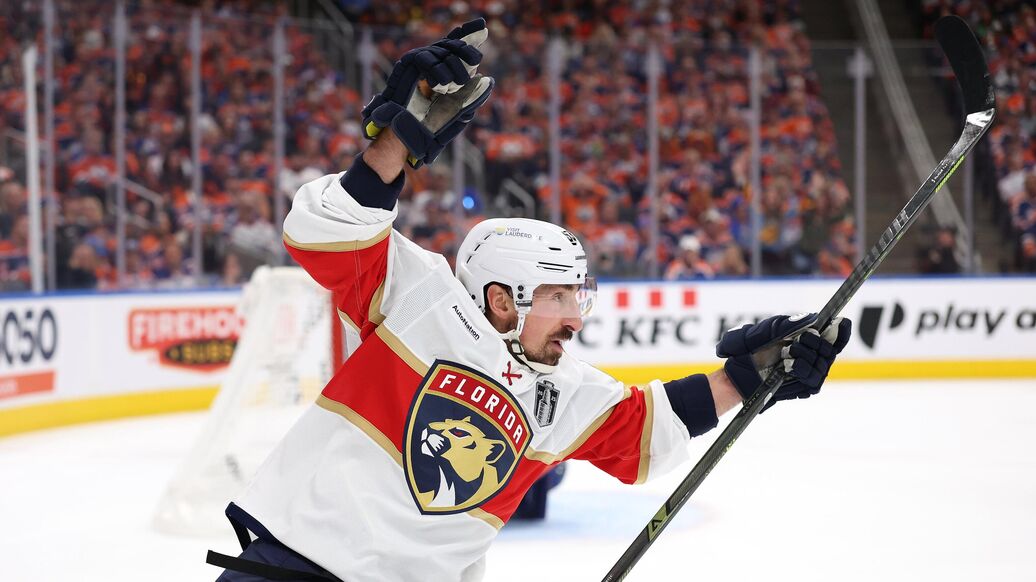 Бобровский назвал игру Маршана в матче против "Эдмонтона" потрясающей