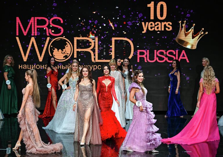 Финал 10-й Всероссийского конкурса красоты и материнства Миссис Россия Мира в концертном зале Планета КВН в Москве Финал 10-й Всероссийского конкурса красоты и материнства Миссис Россия Мира в концертном зале Планета КВН в Москве