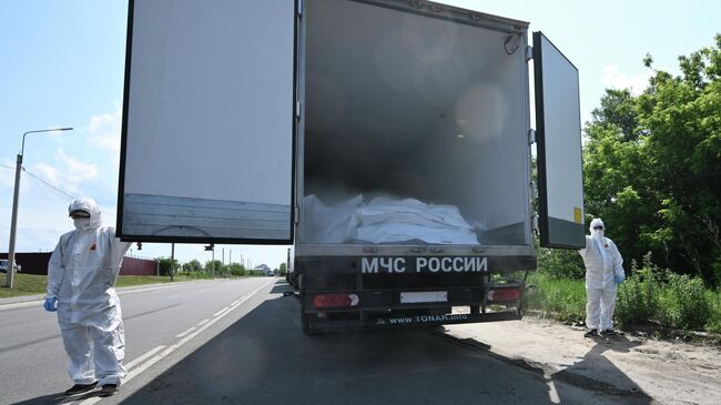 Рефрижератор с телами погибших украинских военнослужащих в Брянской области