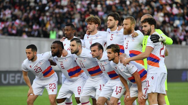 Футболисты сборной Армении