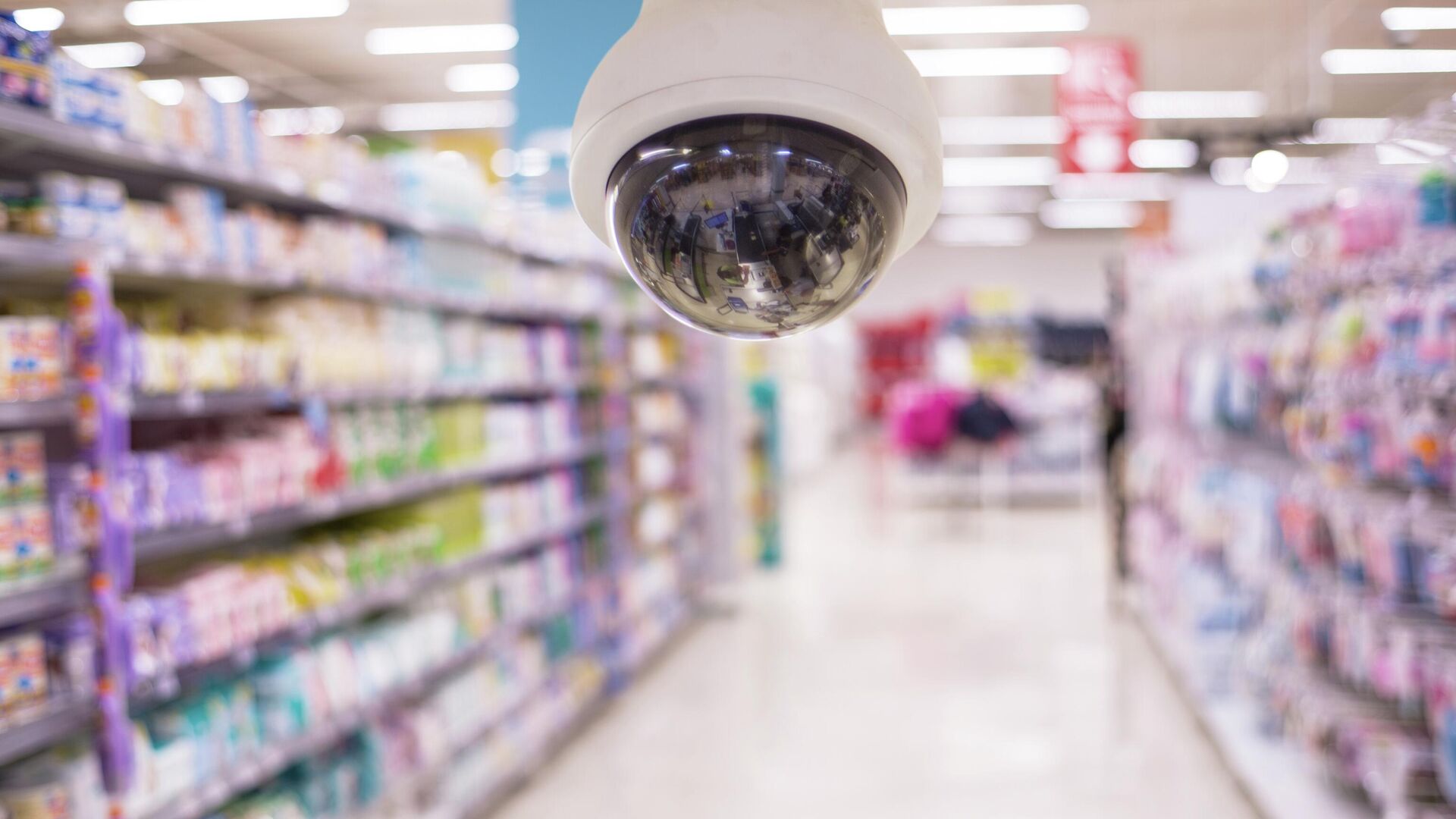 Камер наблюдения в супермаркете - РИА Новости, 1920, 11.06.2025