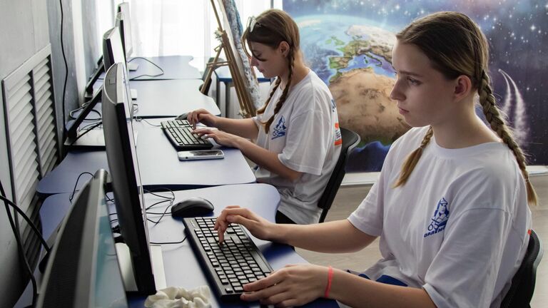 Второй в 2025 году модуль Медиалаборатории инновационной патриотической журналистики в ВДЦ Орленок Второй в 2025 году модуль Медиалаборатории инновационной патриотической журналистики в ВДЦ Орленок