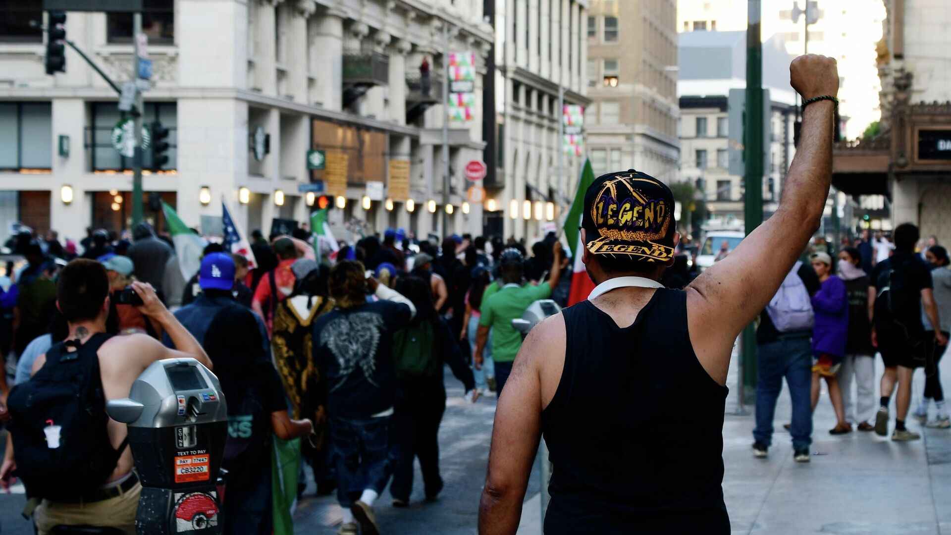 New York Post photographer shot with rubber bullet in LA