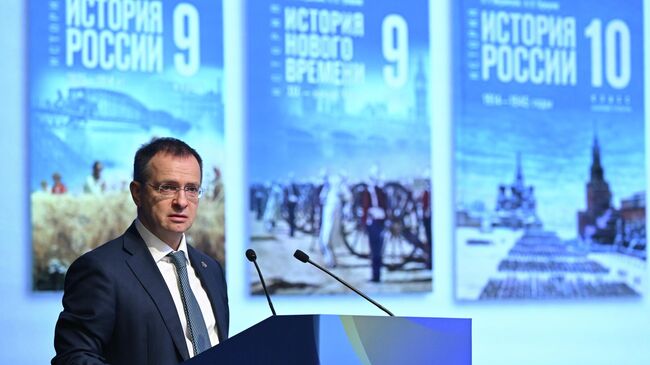 Помощник президента РФ Владимир Мединский