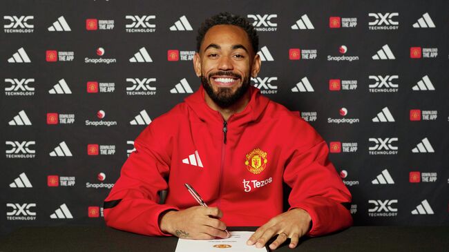 Бразилец Матеус Кунья подписывает контракт с Манчестер Юнайтед