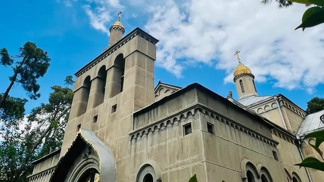 Храм святителя Николая Русской православной церкви в Тегеране