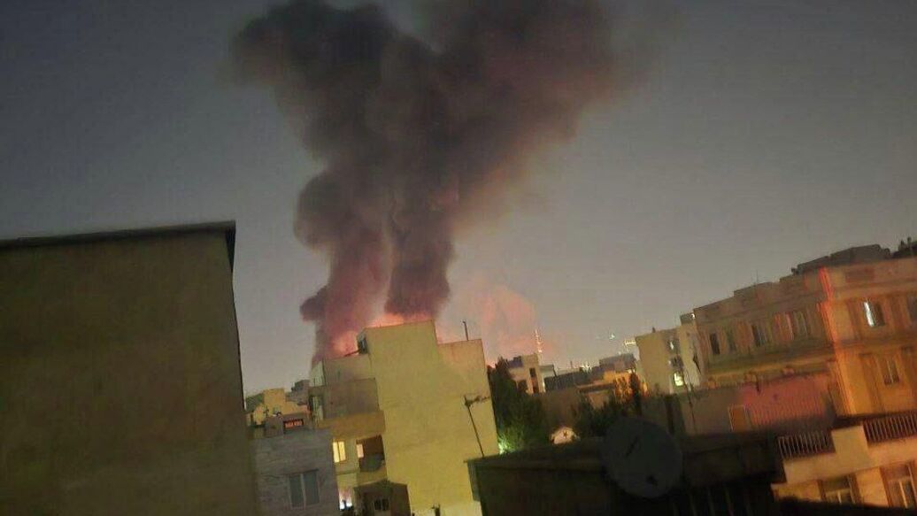 <br>Читать ria.ru в Дзен<br>МОСКВА, 14 июн — РИА Новости. МИД Канады призвал граждан страны покинуть Ближний Восток, если это возможно, сообщает газета Globe and Mail со ссылкой на заявление ведомства. <br>