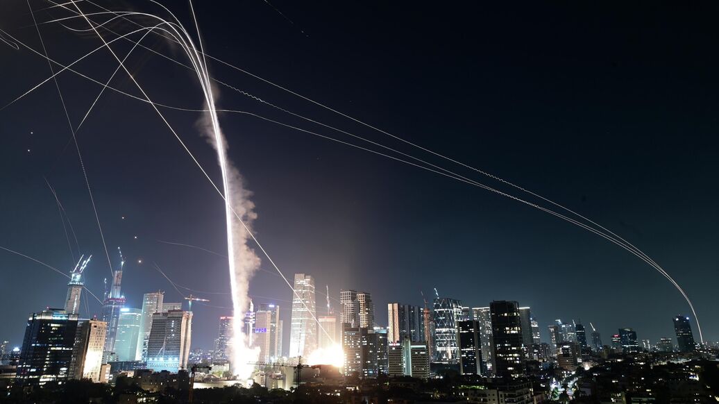 Воздушное пространство Израиля остается полностью закрытым