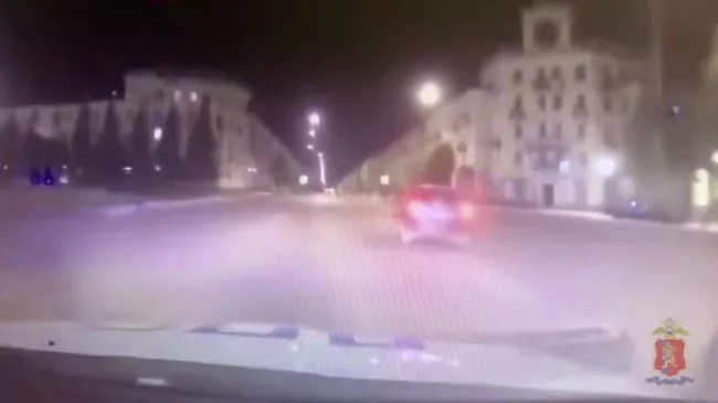 В Красноярском крае полицейские применили табельное оружие для остановки нетрезвого угонщика