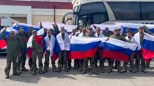 Российские военнослужащие, возвращенные из украинского плена. 14 июня 2025