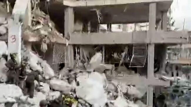 Здания в израильском Бат-Яме, которые попали под обстрел Ирана