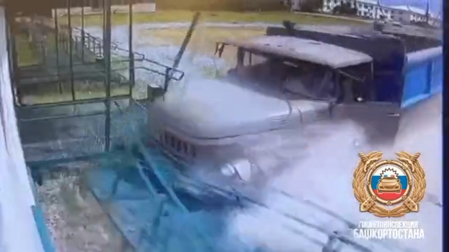 ДТП с участием пьяного водителя на ЗИЛе