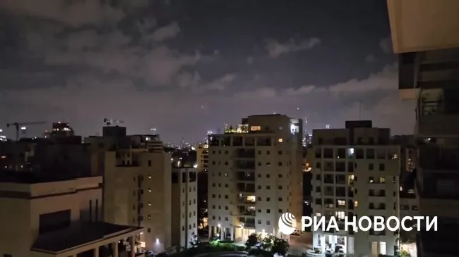 Работа ПВО в Тель-Авиве