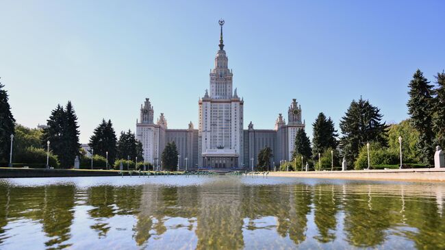 Главное здание МГУ на Воробьевых горах
