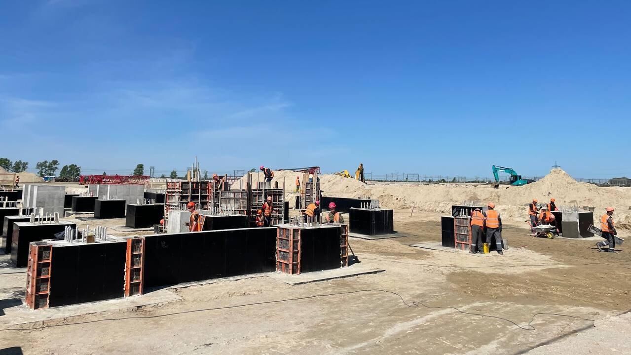 Строительства маслоэкстракционного завода ГК Содружество в в Амурской области - РИА Новости, 1920, 18.06.2025