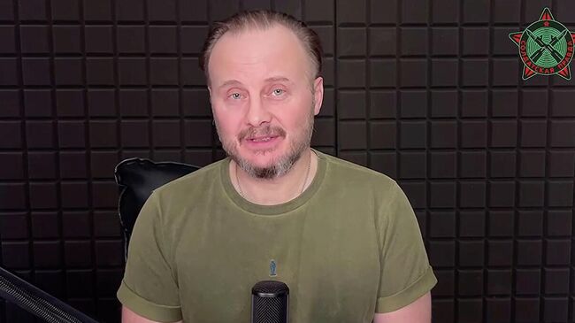 Михаил Полынков. Кадр видео Михаил Полынков. Кадр видео