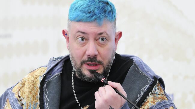 Артемий Лебедев