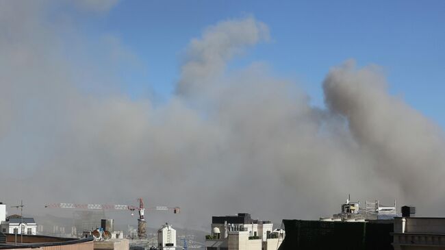 Дым в Тегеране после израильского удара