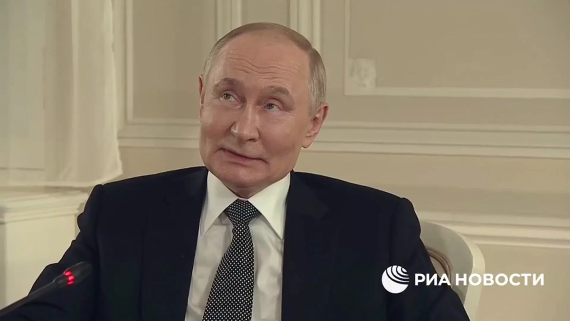 Путин о том, что при Трампе конфликта на Украине могло бы не быть - РИА Новости, 1920, 19.06.2025
