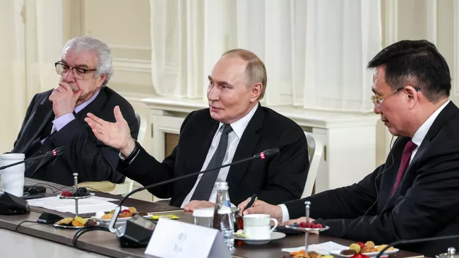 Президент Владимир Путин встретился с руководителями международных информационных агентств