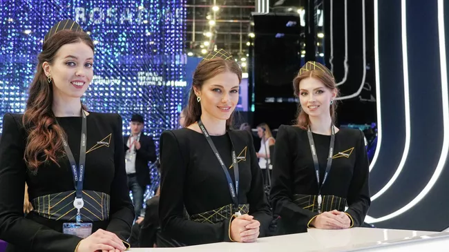 Работа форума ПМЭФ-2025 Работа форума ПМЭФ-2025
