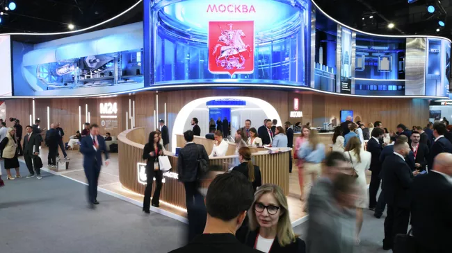 Стенд правительства Москвы на ПМЭФ-2025 Стенд правительства Москвы на ПМЭФ-2025